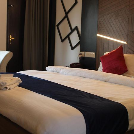 Vaduvanchal The Lavender Resort Waynad מראה חיצוני תמונה