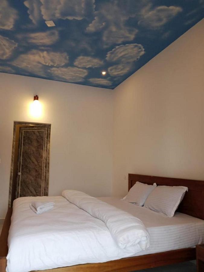Vaduvanchal The Lavender Resort Waynad מראה חיצוני תמונה