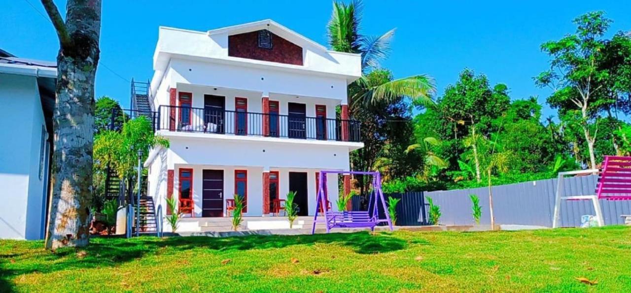 Vaduvanchal The Lavender Resort Waynad מראה חיצוני תמונה