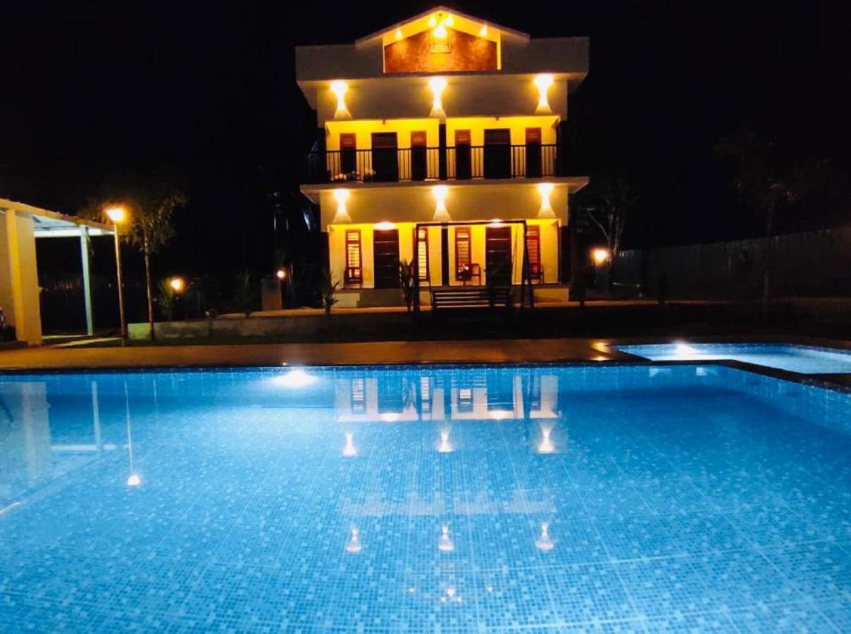 Vaduvanchal The Lavender Resort Waynad מראה חיצוני תמונה