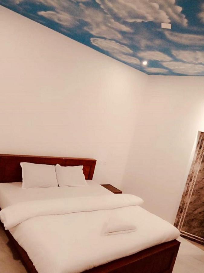 Vaduvanchal The Lavender Resort Waynad מראה חיצוני תמונה