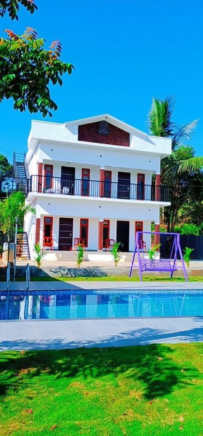 Vaduvanchal The Lavender Resort Waynad מראה חיצוני תמונה