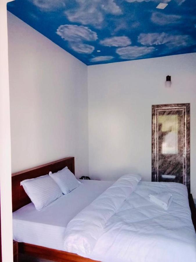 Vaduvanchal The Lavender Resort Waynad מראה חיצוני תמונה