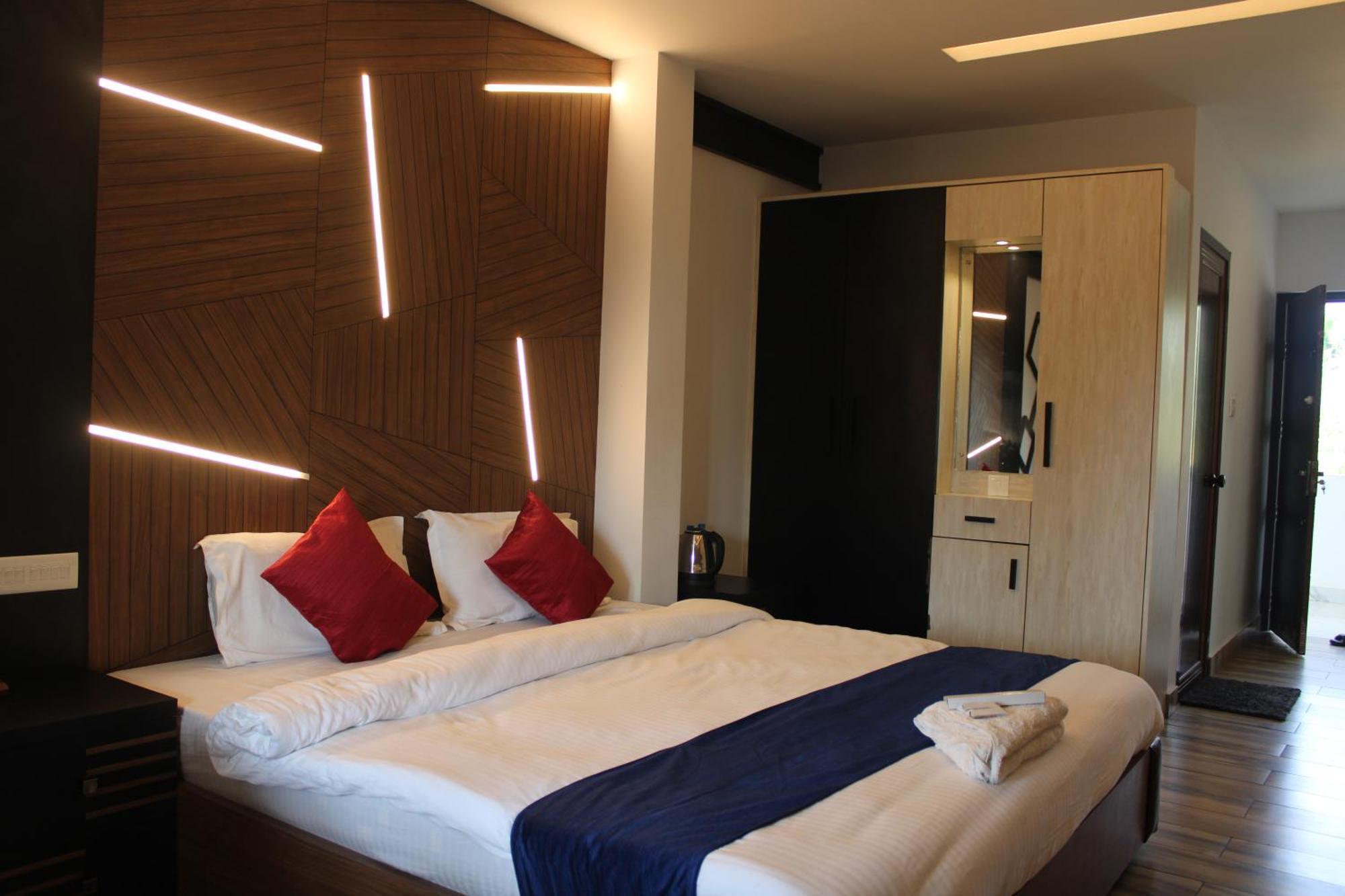 Vaduvanchal The Lavender Resort Waynad מראה חיצוני תמונה