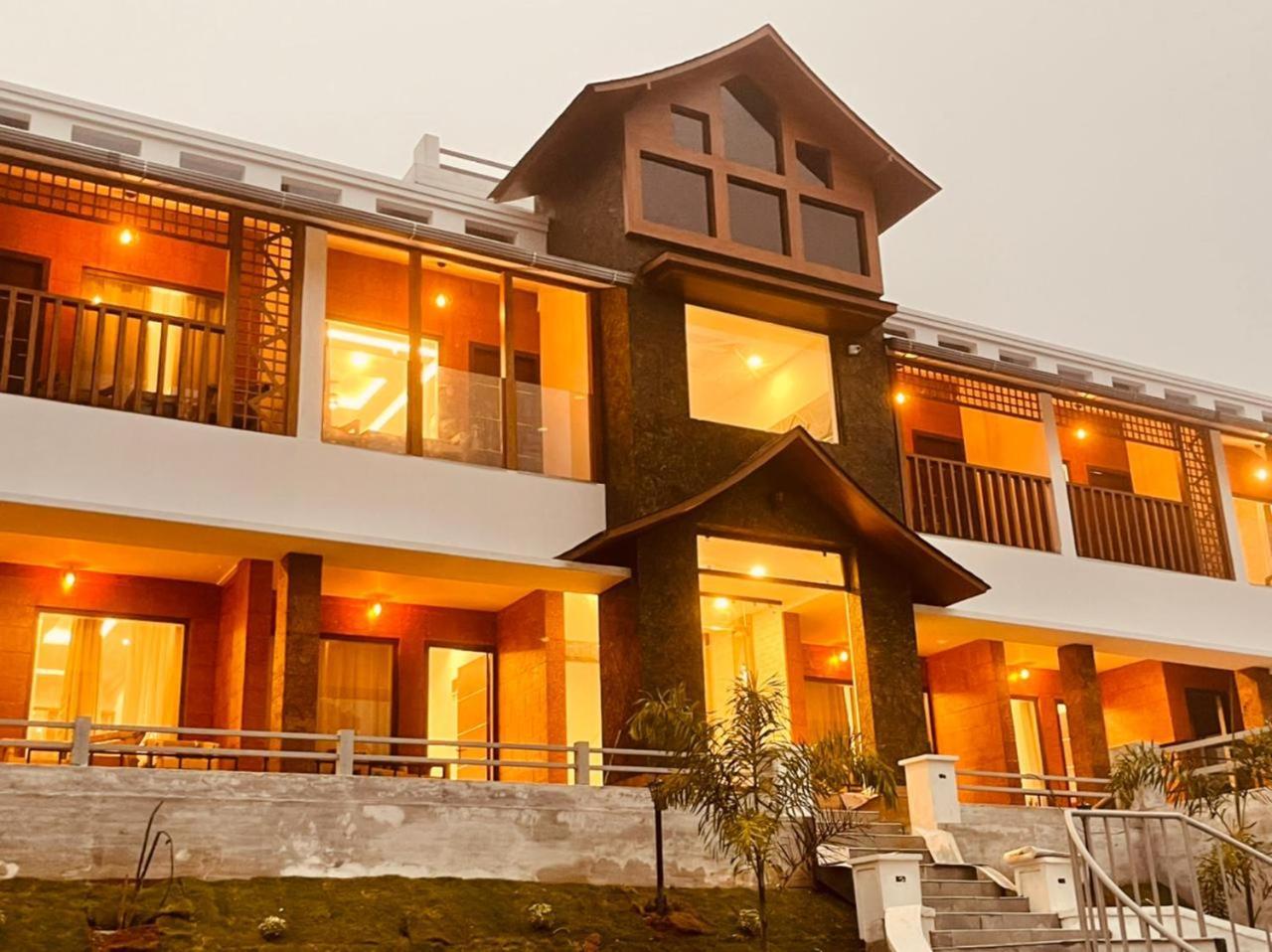 Vaduvanchal The Lavender Resort Waynad מראה חיצוני תמונה